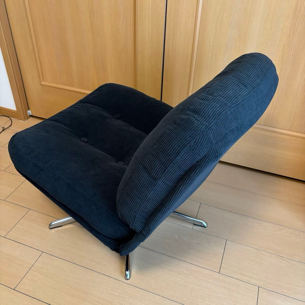 美品】イケア IKEA ディヴリンゲ 回転パーソナルチェア 1人掛け 美品】イケア IKEA ディヴリンゲ 回転パーソナルチェア 1人掛け