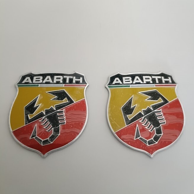 ABARTH　アバルト　アルミステッカー２個
