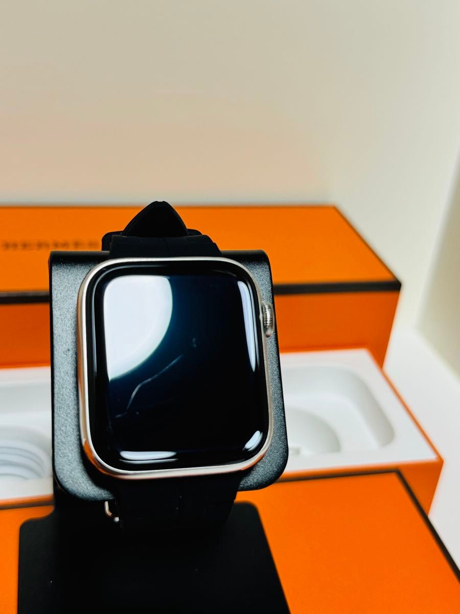 Apple watch HERMES series 5 シルバー エルメス|Yahoo!フリマ Apple watch HERMES series 5 シルバー エルメス|Yahoo!フリマ