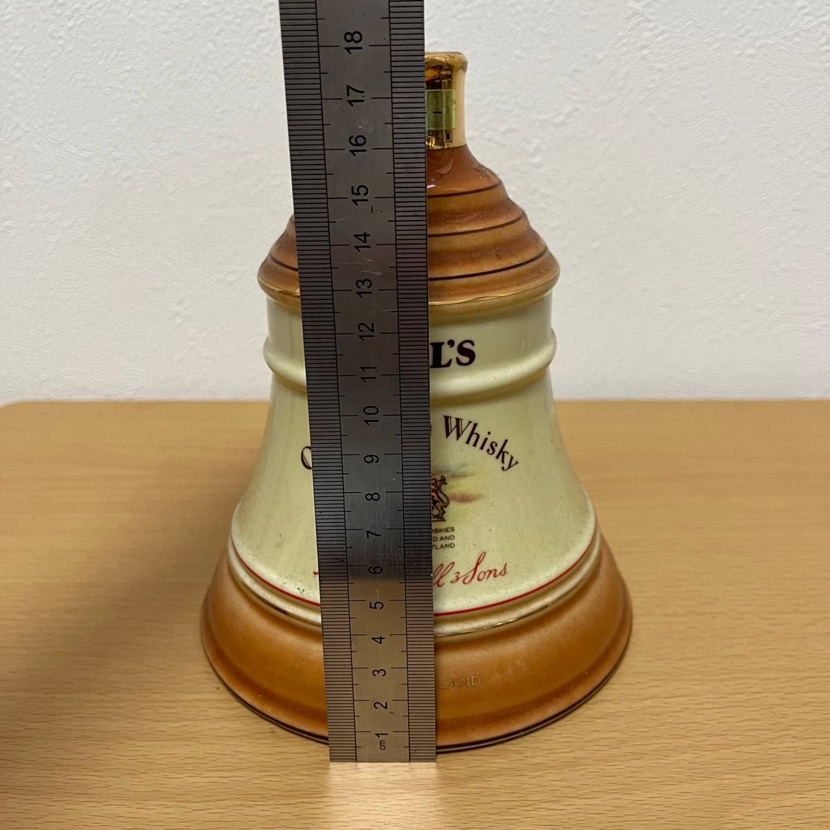 BELL'S Old Scotch Whisky 陶器ボトル 空き瓶 ベルズ ウイスキー BELL'S Old Scotch Whisky 陶器ボトル 空き瓶 ベルズ ウイスキー