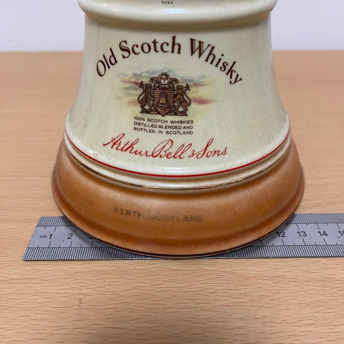 BELL'S Old Scotch Whisky 陶器ボトル 空き瓶 ベルズ ウイスキー BELL'S Old Scotch Whisky 陶器ボトル 空き瓶 ベルズ ウイスキー