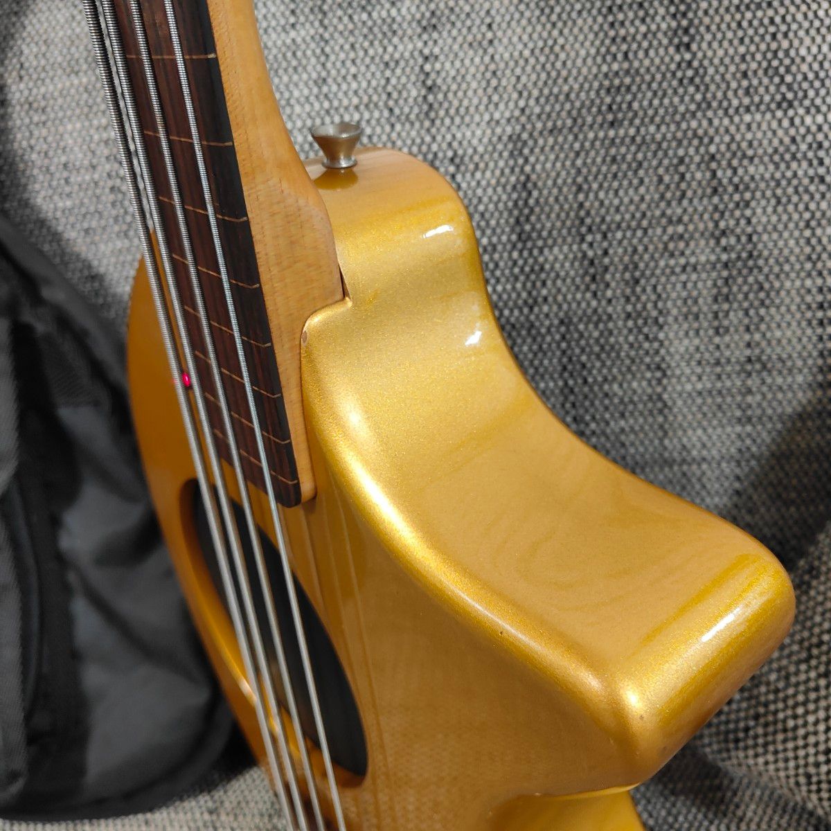 ZO-3 PIE-ZO BASS GOLD レア ピエゾー フレットレス ベース ZO-3 PIE-ZO BASS GOLD レア ピエゾー フレットレス ベース