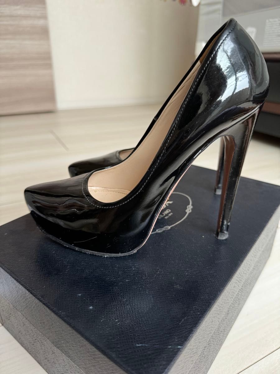 PRADA プラダ パンプス ハイヒール ブラック エナメル|Yahoo PRADA プラダ パンプス ハイヒール ブラック エナメル|Yahoo