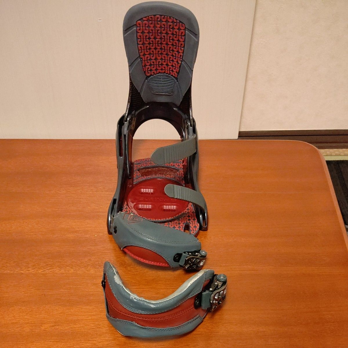 BURTON バートン スノーボード バインディング Msize-P1 CARBON BURTON バートン スノーボード バインディング Msize-P1 CARBON