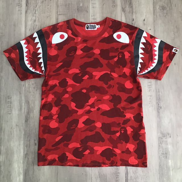 red camo sleeve shark tee Mサイズ a bathing ape BAPE エイプ ベイプ アベイシングエイプ シャーク Tシャツ レッドカモ 赤 迷彩