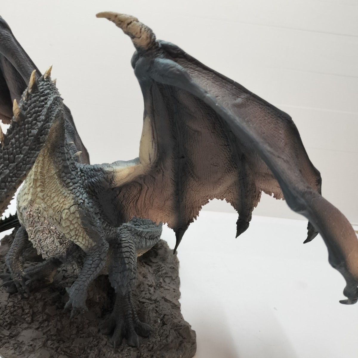 カプコンフィギュアビルダー モンスターハンター 黒龍 カプコンフィギュアビルダー モンスターハンター 黒龍