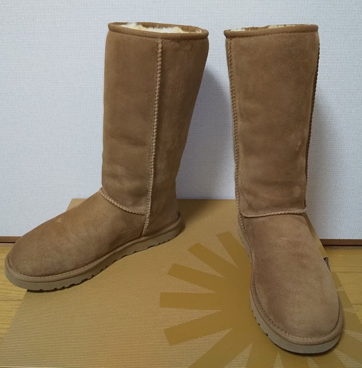 美品 UGGアグ 25cm クラッシックトール 5815 ロングムートン 美品 UGGアグ 25cm クラッシックトール 5815 ロングムートン