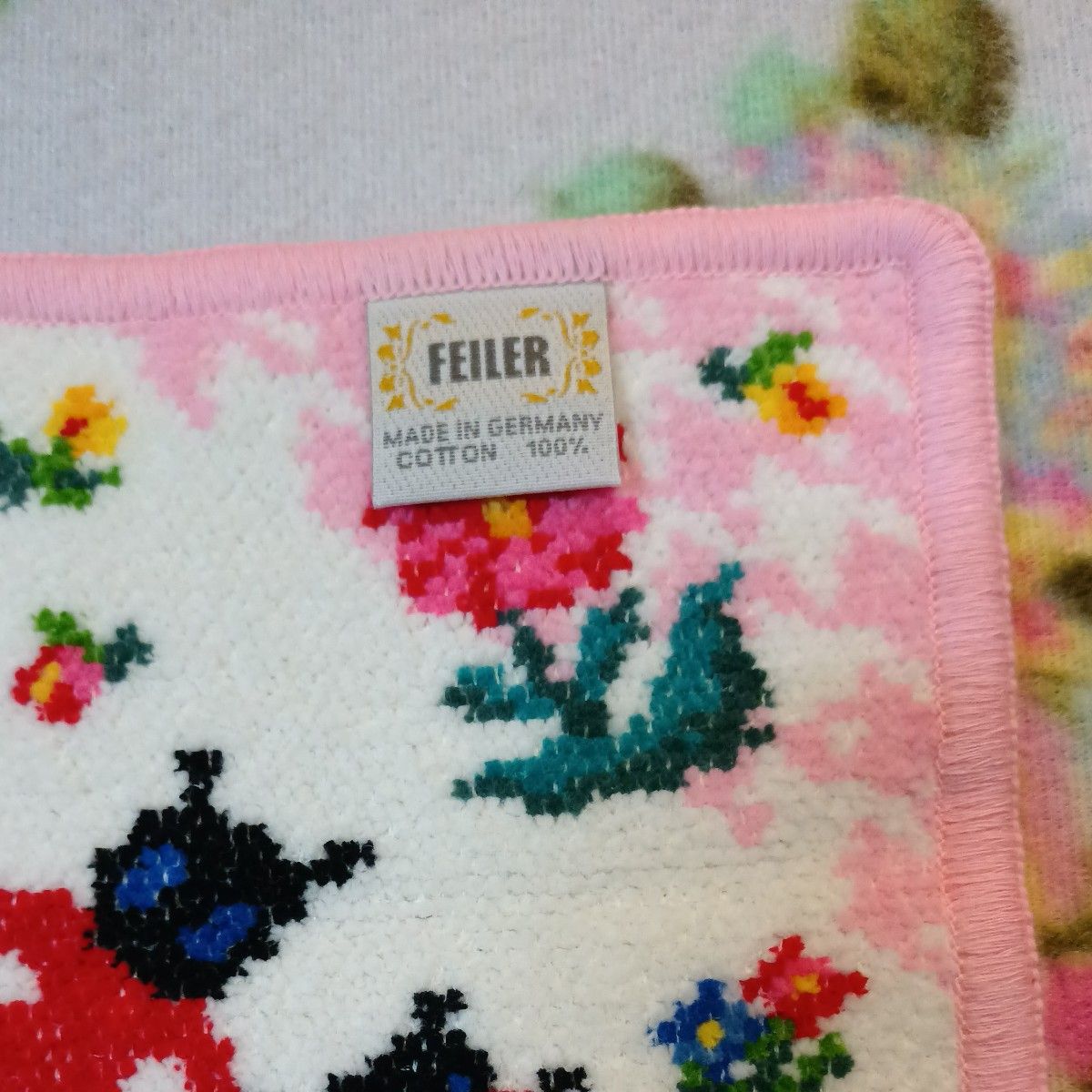 専用 新品未使用 フェイラー FEILER プティ ハンカチ 廃盤 専用 新品未使用 フェイラー FEILER プティ ハンカチ 廃盤