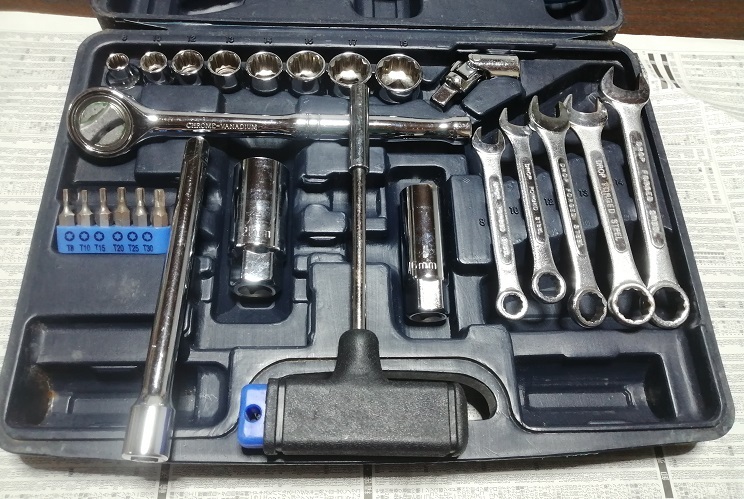 [ used / long-nose pliers 1 point lack of * case catch damage * scratch ]trad(to red ) tool set combination wrench Driver socket wrench 