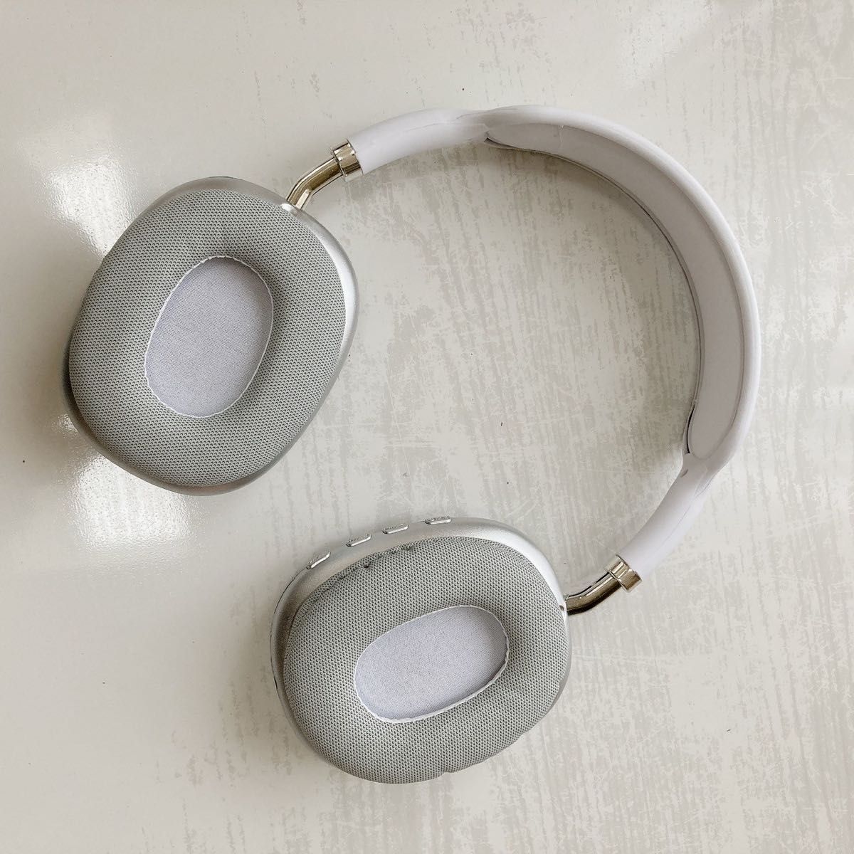 ワイヤレス ヘッドホン Apple Airpods max 互換品 ホワイト 白 ワイヤレス ヘッドホン Apple Airpods max 互換品 ホワイト 白