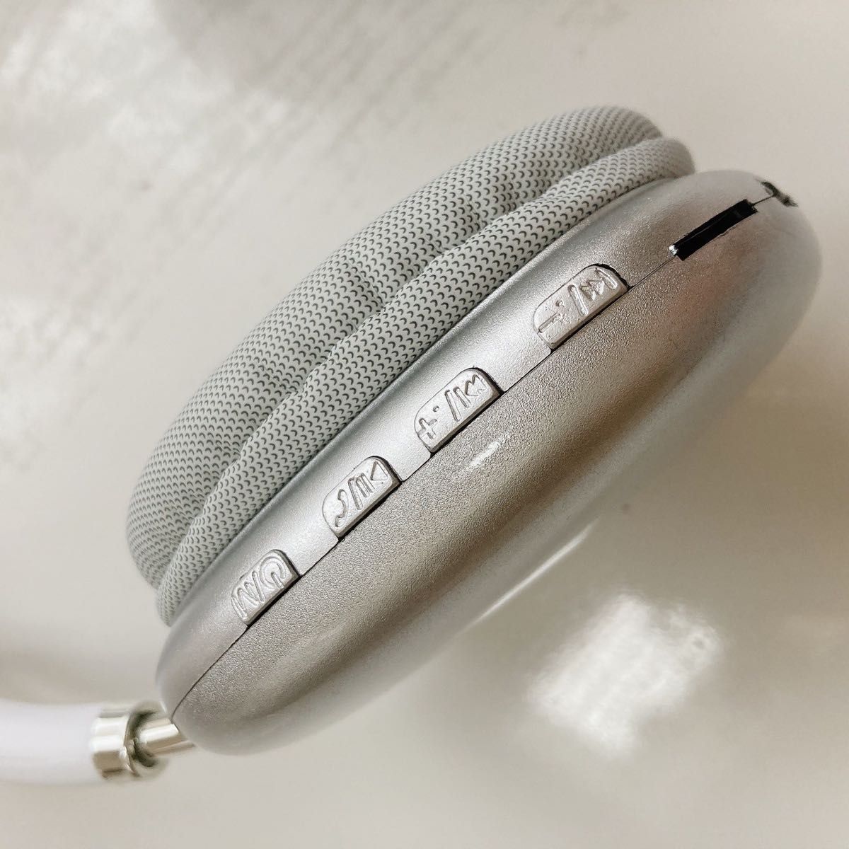 ワイヤレス ヘッドホン Apple Airpods max 互換品 ホワイト 白 ワイヤレス ヘッドホン Apple Airpods max 互換品 ホワイト 白