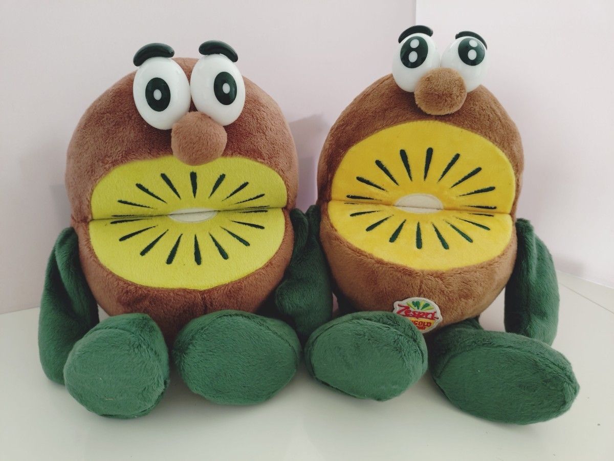 キウイブラザーズ ゼスプリ ぬいぐるみ中 新ロゴ|Yahoo!フリマ キウイブラザーズ ゼスプリ ぬいぐるみ中 新ロゴ|Yahoo!フリマ