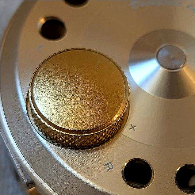 ダイワ シーマチック68 ゴールド 箱・ケース・取扱説明書付き 超 ダイワ シーマチック68 ゴールド 箱・ケース・取扱説明書付き 超