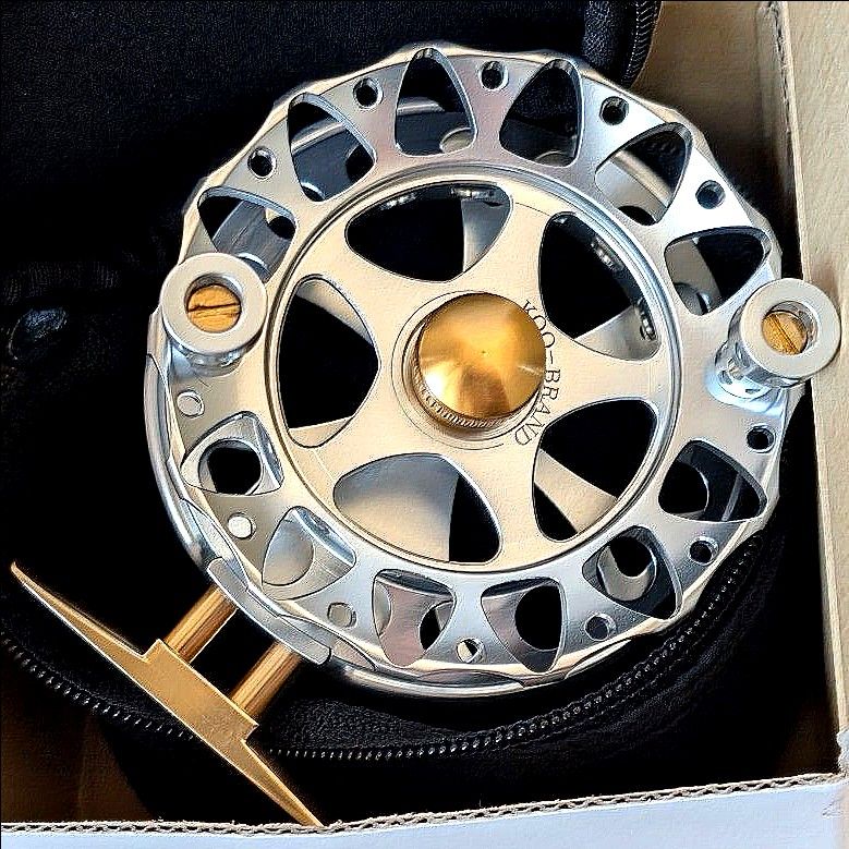 KOO-BRAND KABUTO クーブランド カブト 新品未使用 箱・ケース KOO-BRAND KABUTO クーブランド カブト 新品未使用 箱・ケース