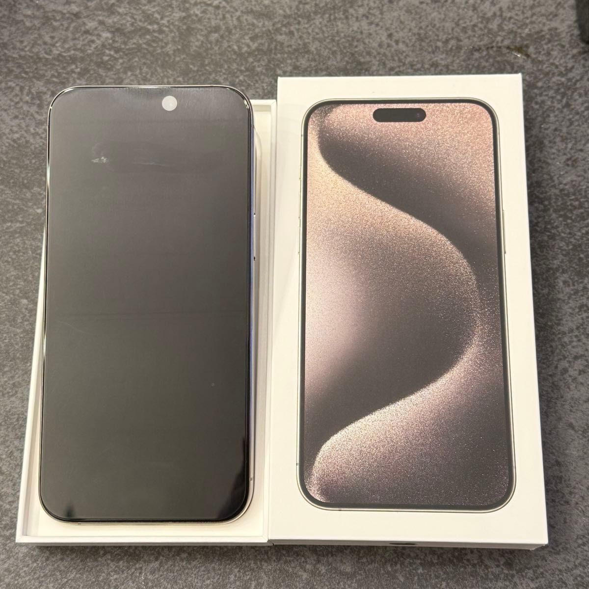 専用出品 極美品 iPhone 15 pro MAX 容量97%ナチュラル 専用出品 極美品 iPhone 15 pro MAX 容量97%ナチュラル
