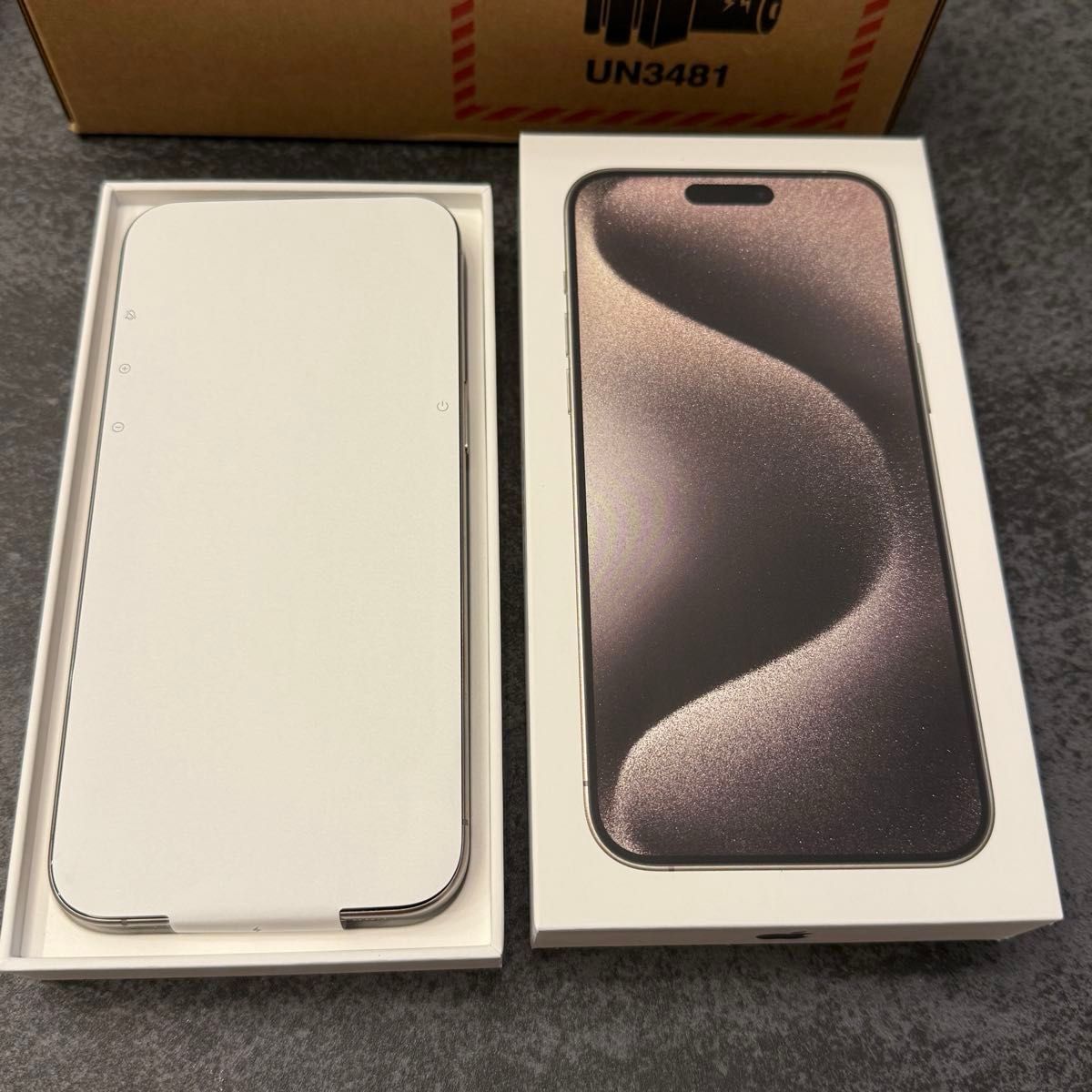 専用出品 極美品 iPhone 15 pro MAX 容量97%ナチュラル 専用出品 極美品 iPhone 15 pro MAX 容量97%ナチュラル