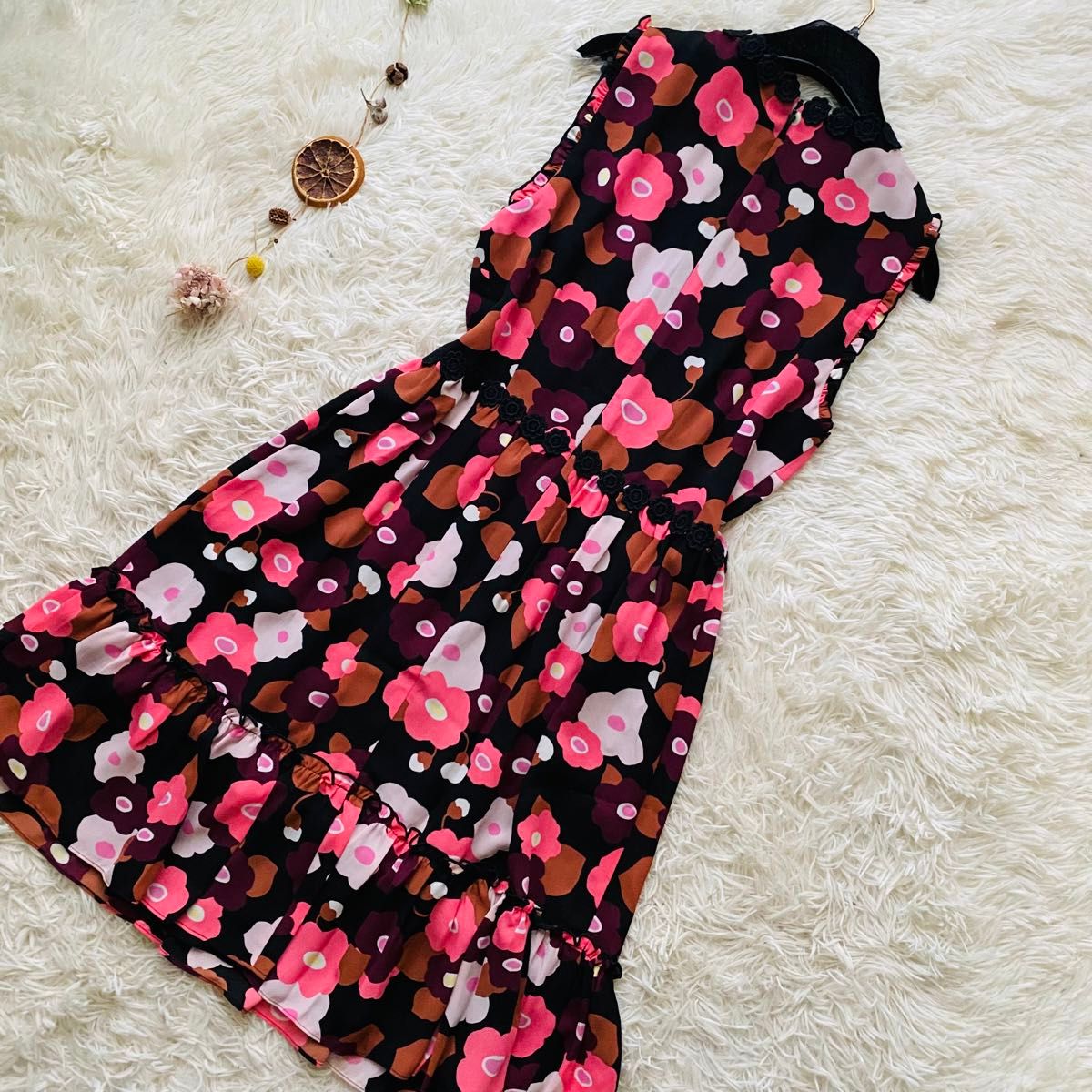 未使用タグ付 kate spade 芳根京子着用 花柄 ギャザー 未使用タグ付 kate spade 芳根京子着用 花柄 ギャザー