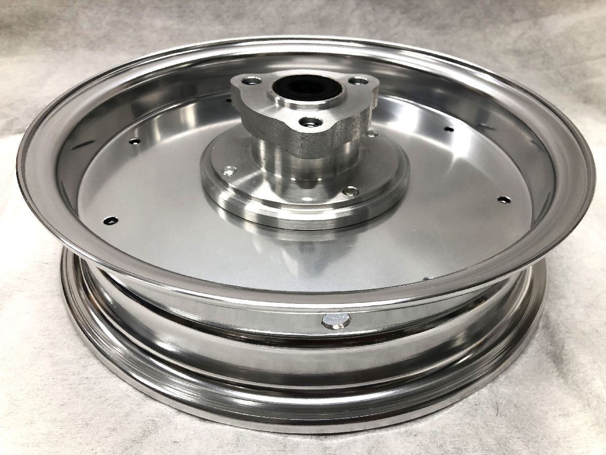 KITACO キタコ YAMAHA系 スクーター用 10in フロントアルミ KITACO キタコ YAMAHA系 スクーター用 10in フロントアルミ