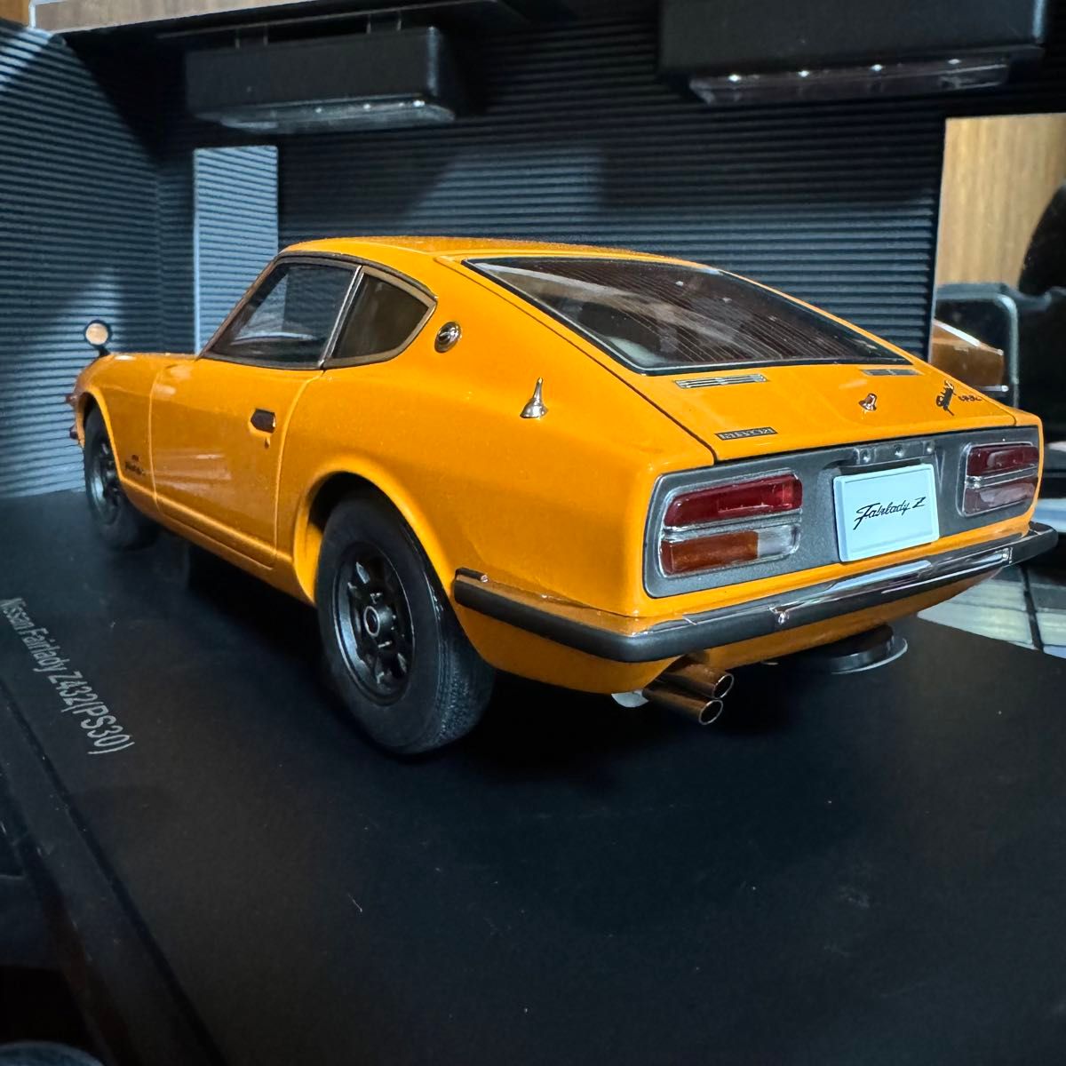 未展示品 オートアート1/18 日産フェアレディZ423 (PS30 未展示品 オートアート1/18 日産フェアレディZ423 (PS30