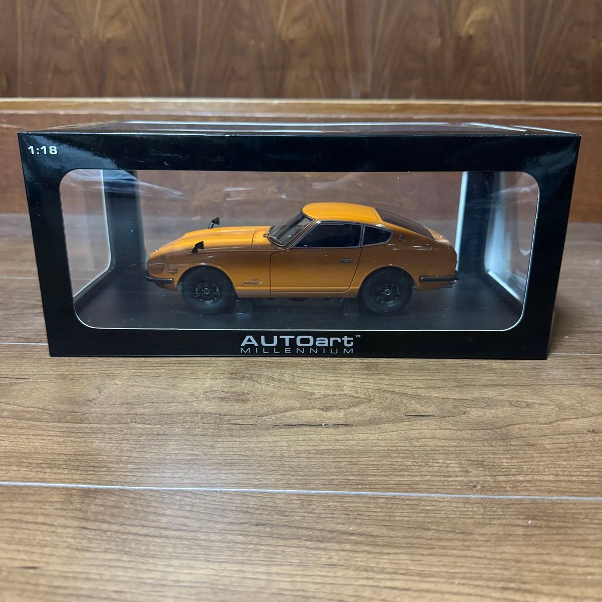 未展示品 オートアート1/18 日産フェアレディZ423 (PS30 未展示品 オートアート1/18 日産フェアレディZ423 (PS30