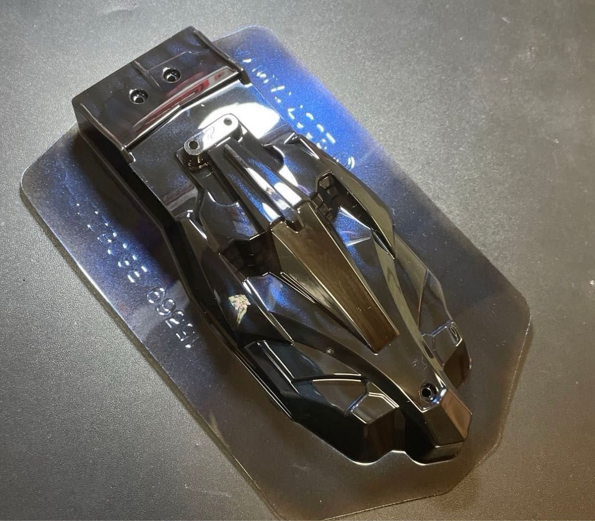 ミニ四駆 アバンテMK2 塗装済 ポリカボディ [今だけ価格 ミニ四駆 アバンテMK2 塗装済 ポリカボディ [今だけ価格