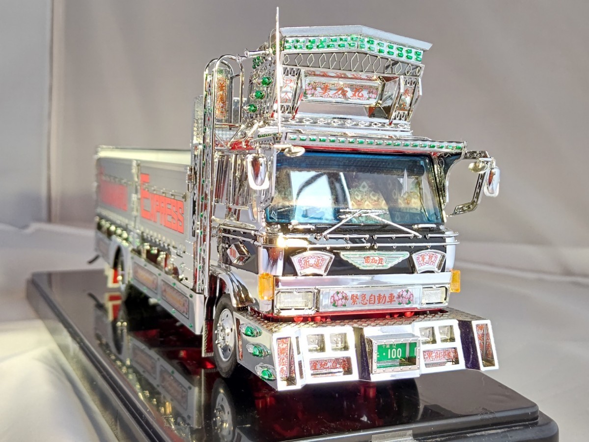 アオシマ 1/45 newRCデコトラ 椎名急送 由加丸 ラジコン 新品 アオシマ 1/45 newRCデコトラ 椎名急送 由加丸 ラジコン 新品