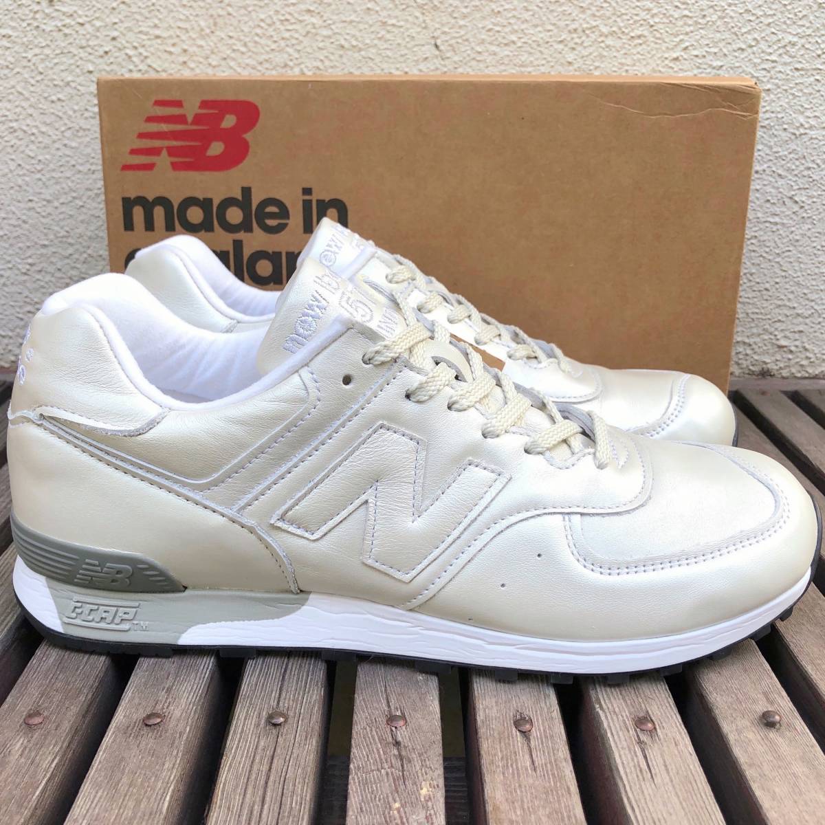 Yahoo!オークション - UK製 30周年限定 NEW BALANCE M576PR...