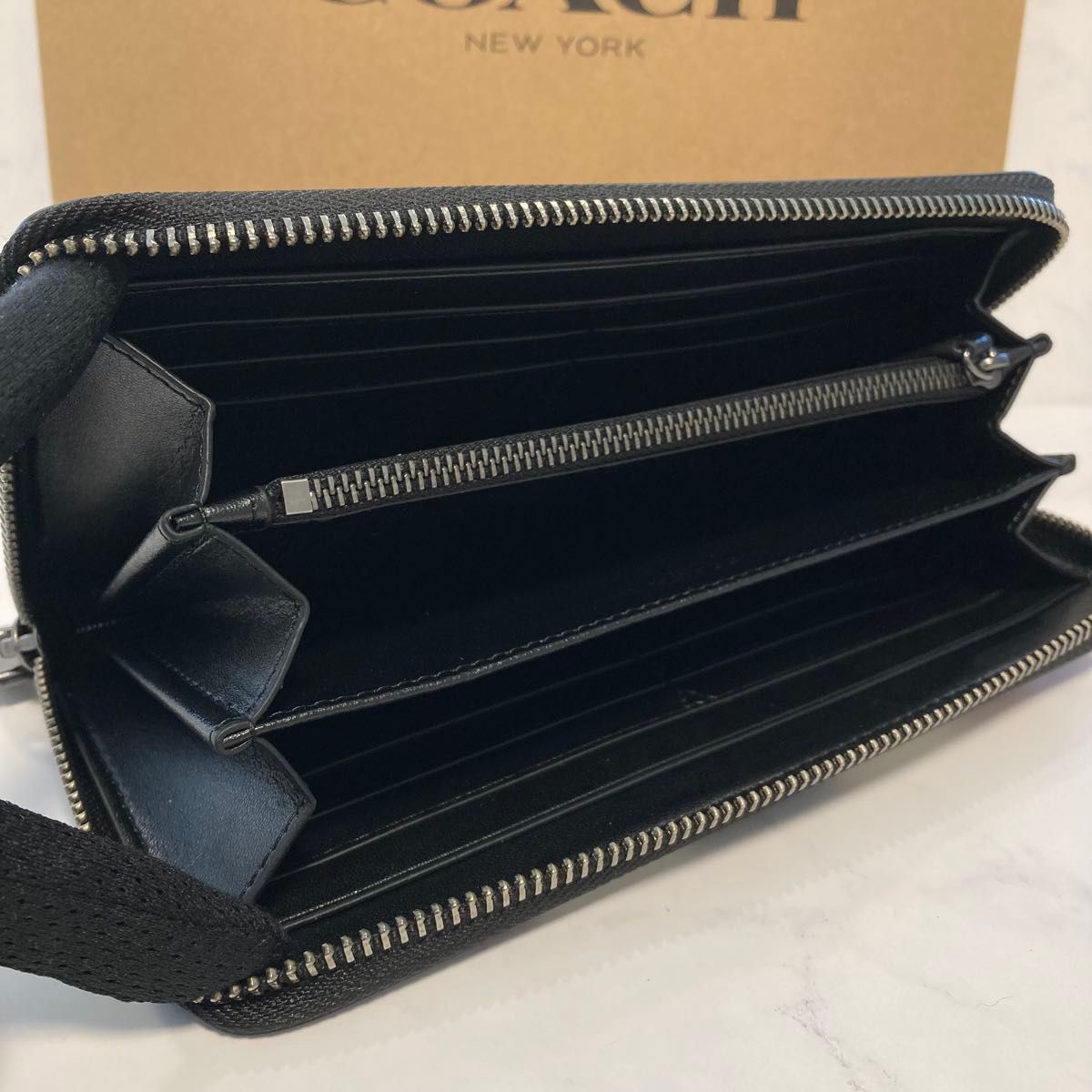 新品 COACH 長財布 コーチ 長財布 レディース メンズ ブラウン 新品 COACH 長財布 コーチ 長財布 レディース メンズ ブラウン