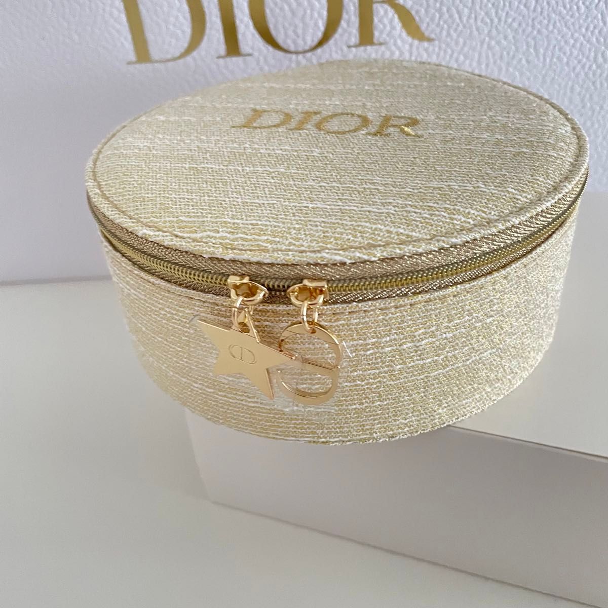 DIOR ディオール 2024 ホリデー ノベルティ バニティポーチ DIOR ディオール 2024 ホリデー ノベルティ バニティポーチ
