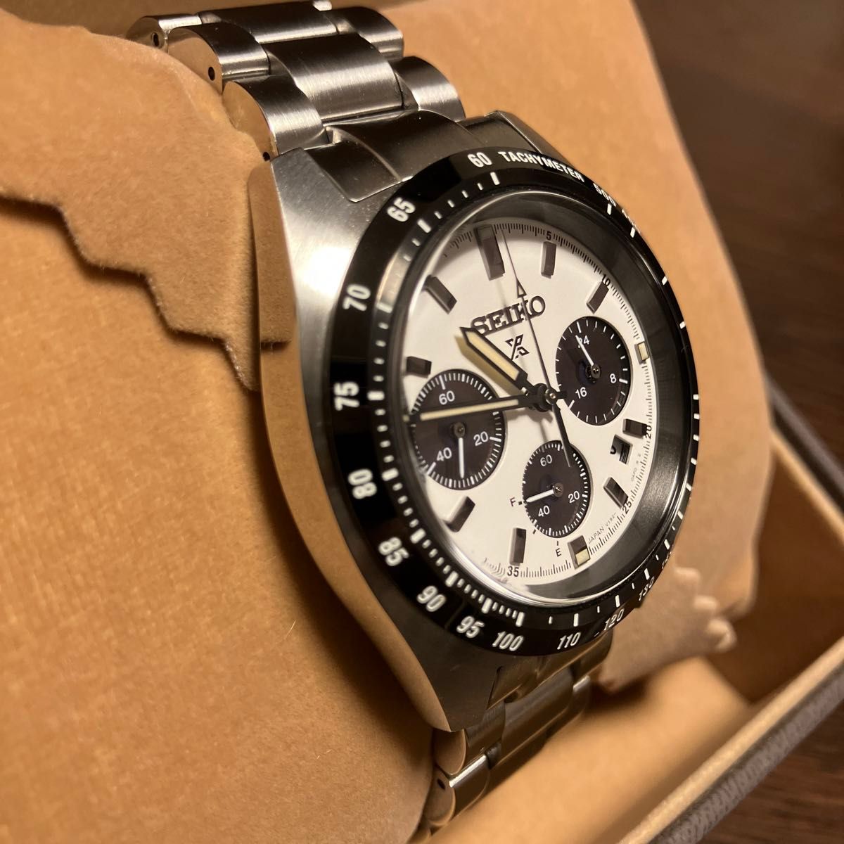 美中古 SEIKO SBDL085 セイコー ソーラー クロノグラフ パンダ 美中古 SEIKO SBDL085 セイコー ソーラー クロノグラフ パンダ