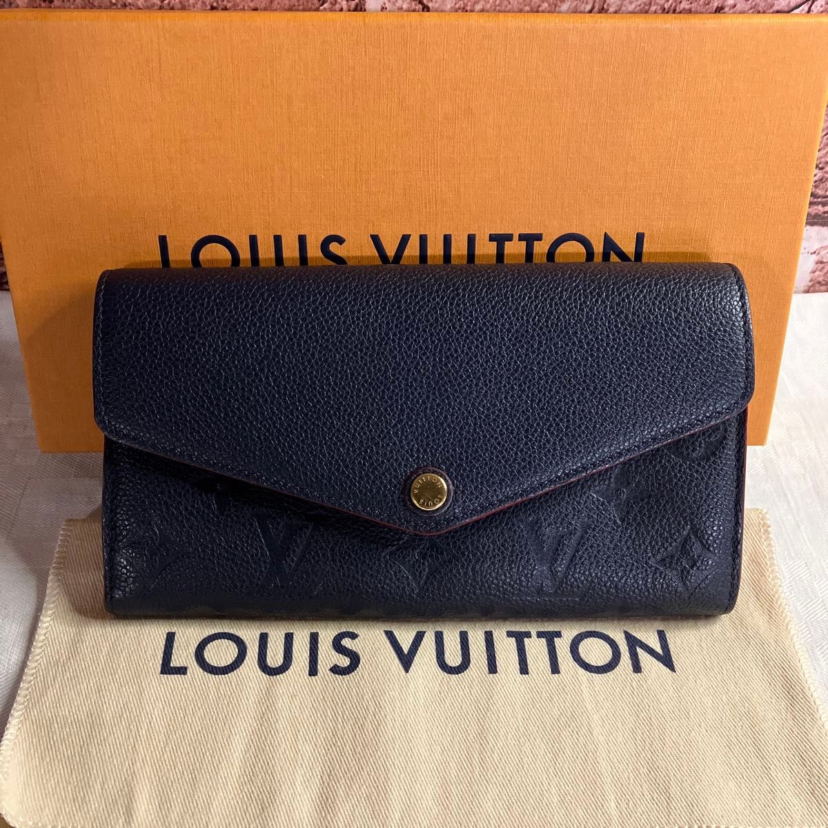 美品LOUIS VUITTON ルイヴィトンポルトフォイユ・サラアンプラント長財布