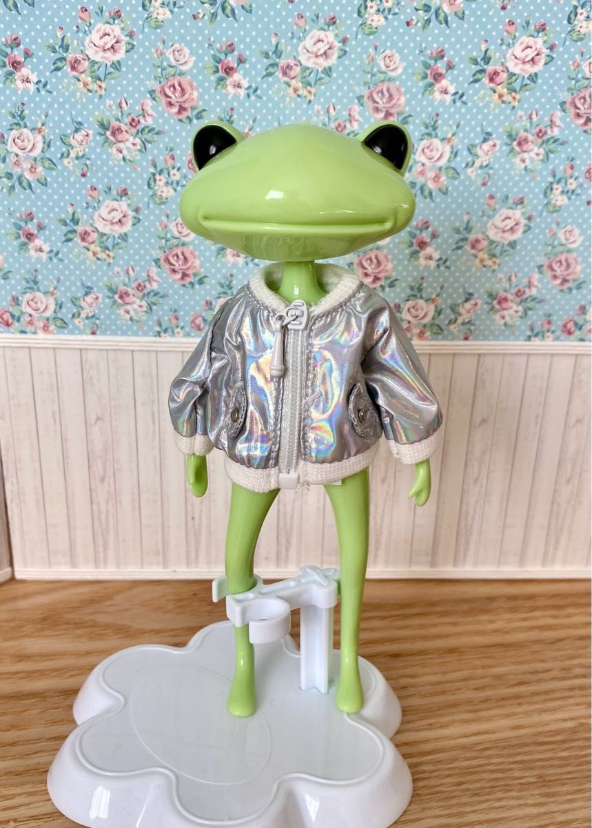オビツ11 ねんどろいど どーる ジャケット 銀 ブルゾン セリア オビツ11 ねんどろいど どーる ジャケット 銀 ブルゾン セリア