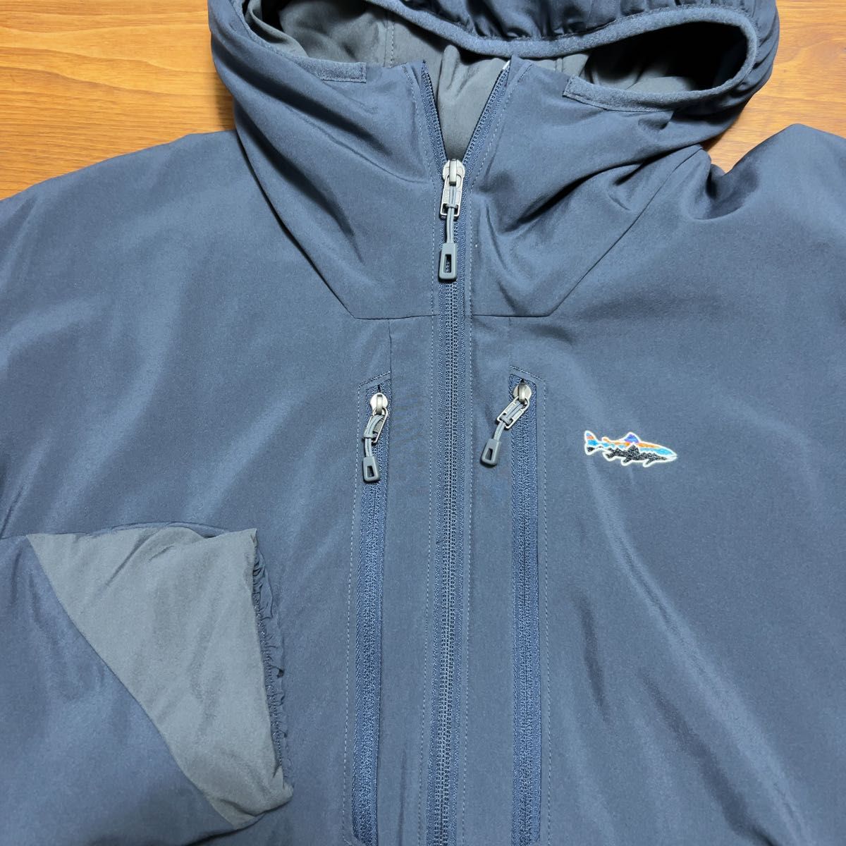 Patagonia パタゴニア タフパフフーディ フィッツロイ・トラウト Patagonia パタゴニア タフパフフーディ フィッツロイ・トラウト