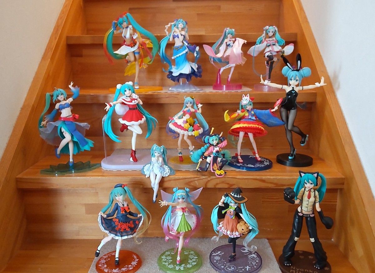 初音ミク プライズ フィギュア 15体 まとめ売り|Yahoo!フリマ 初音ミク プライズ フィギュア 15体 まとめ売り|Yahoo!フリマ