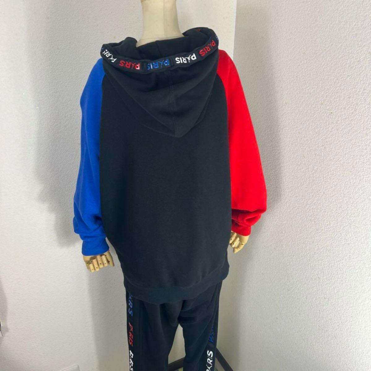 激レア】NIKE パリサンジェルマン ジョーダンセットアップ 激レア】NIKE パリサンジェルマン ジョーダンセットアップ