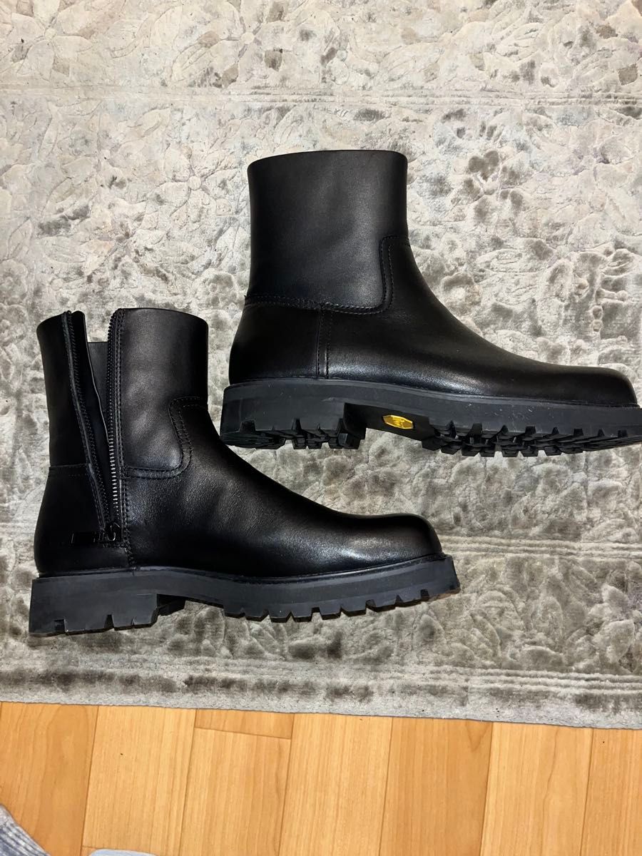 美品】ZARA ビブラムレザーブーツX STUDIO NICHOLSON|Yahoo 美品】ZARA ビブラムレザーブーツX STUDIO NICHOLSON|Yahoo