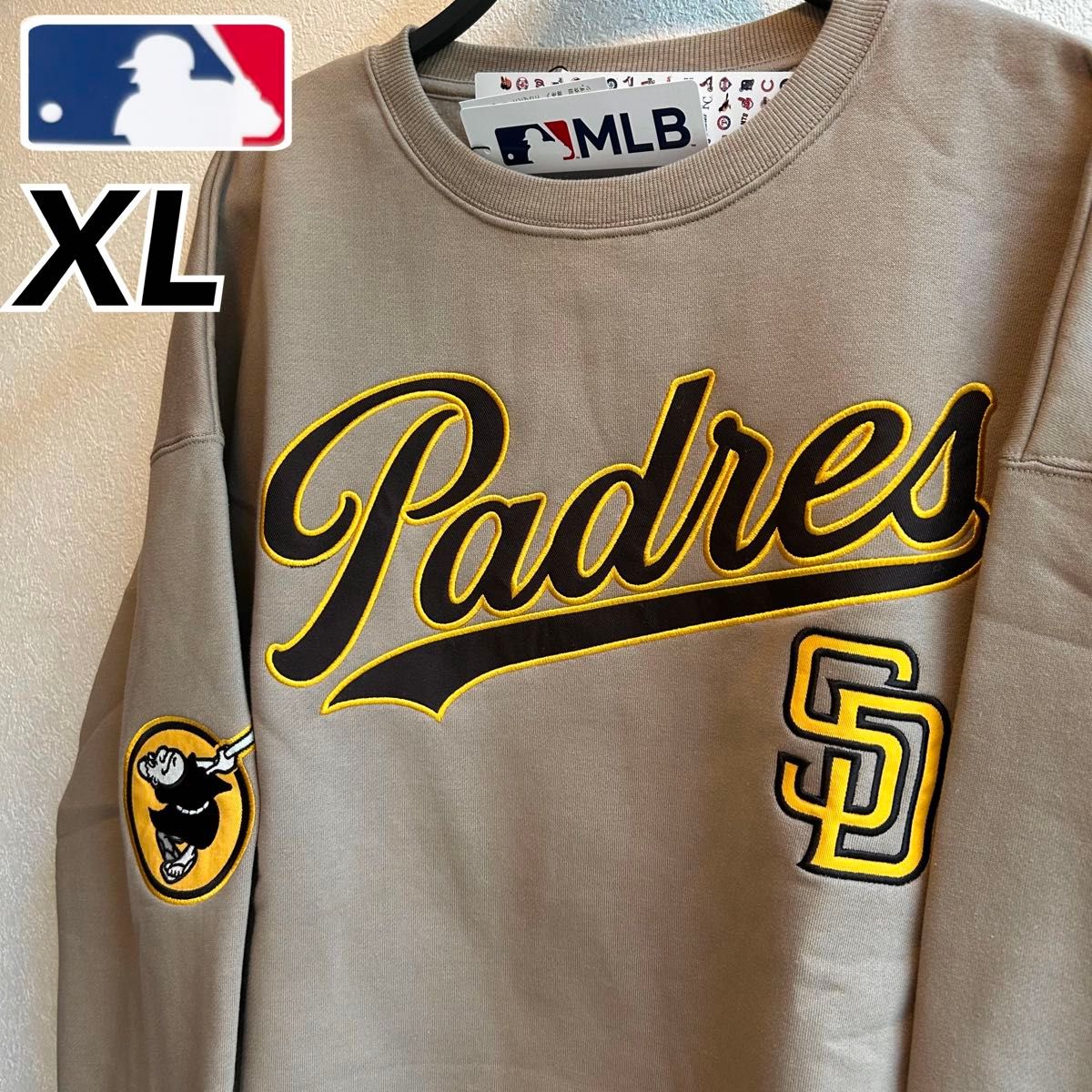 XL】MLB公式 パドレス 裏起毛 ロゴ刺繍&ワッペン入り長袖 XL】MLB公式 パドレス 裏起毛 ロゴ刺繍&ワッペン入り長袖