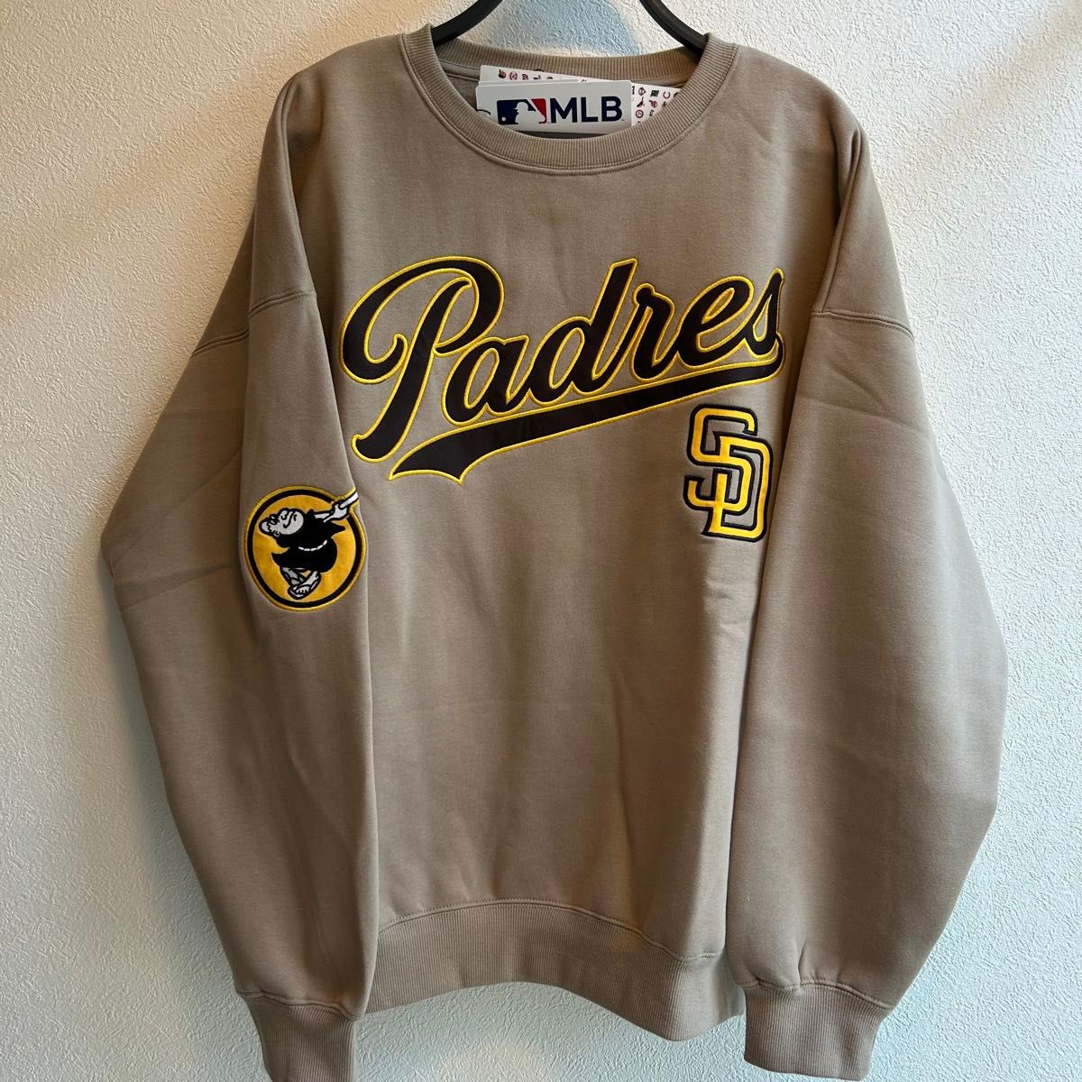 XL】MLB公式 パドレス 裏起毛 ロゴ刺繍&ワッペン入り長袖 XL】MLB公式 パドレス 裏起毛 ロゴ刺繍&ワッペン入り長袖