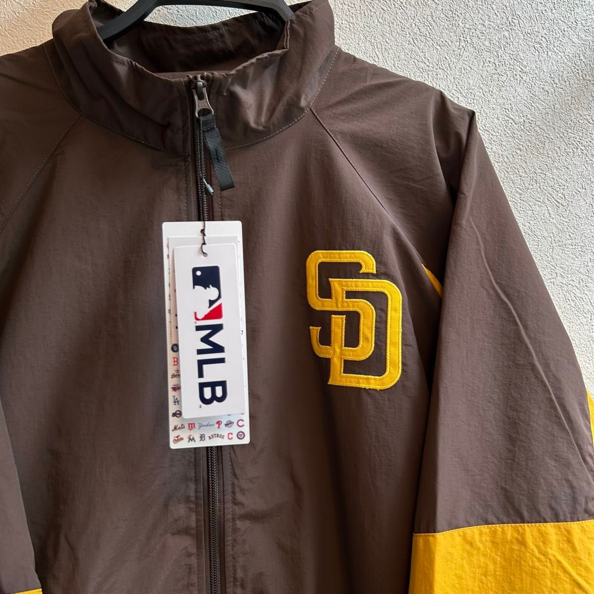 L】MLB公式 サンディエゴ・パドレス ロゴ刺繍 ナイロン L】MLB公式 サンディエゴ・パドレス ロゴ刺繍 ナイロン