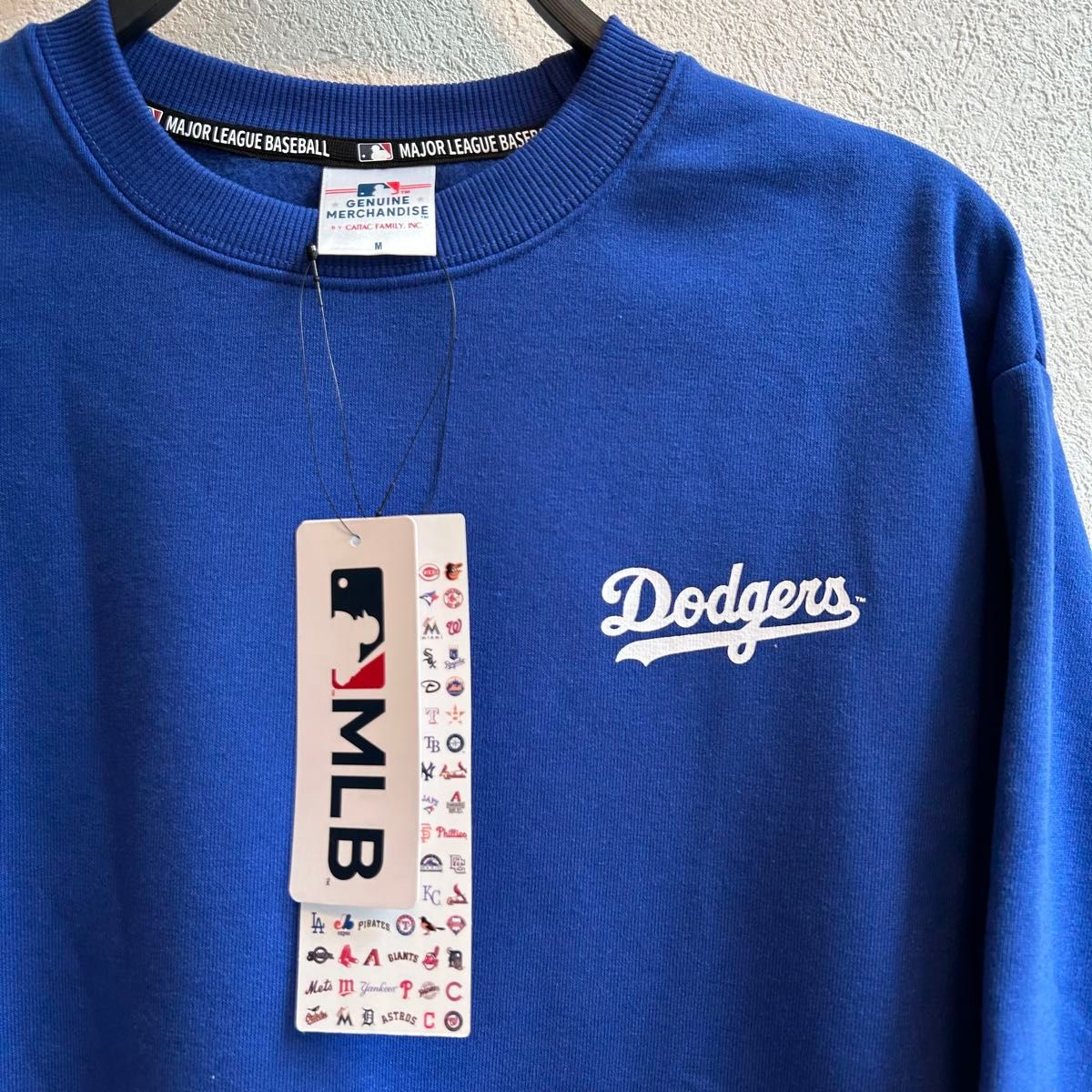 L】MLB ロサンゼルス・ドジャース ビッグロゴ 裏起毛 長袖 L】MLB ロサンゼルス・ドジャース ビッグロゴ 裏起毛 長袖