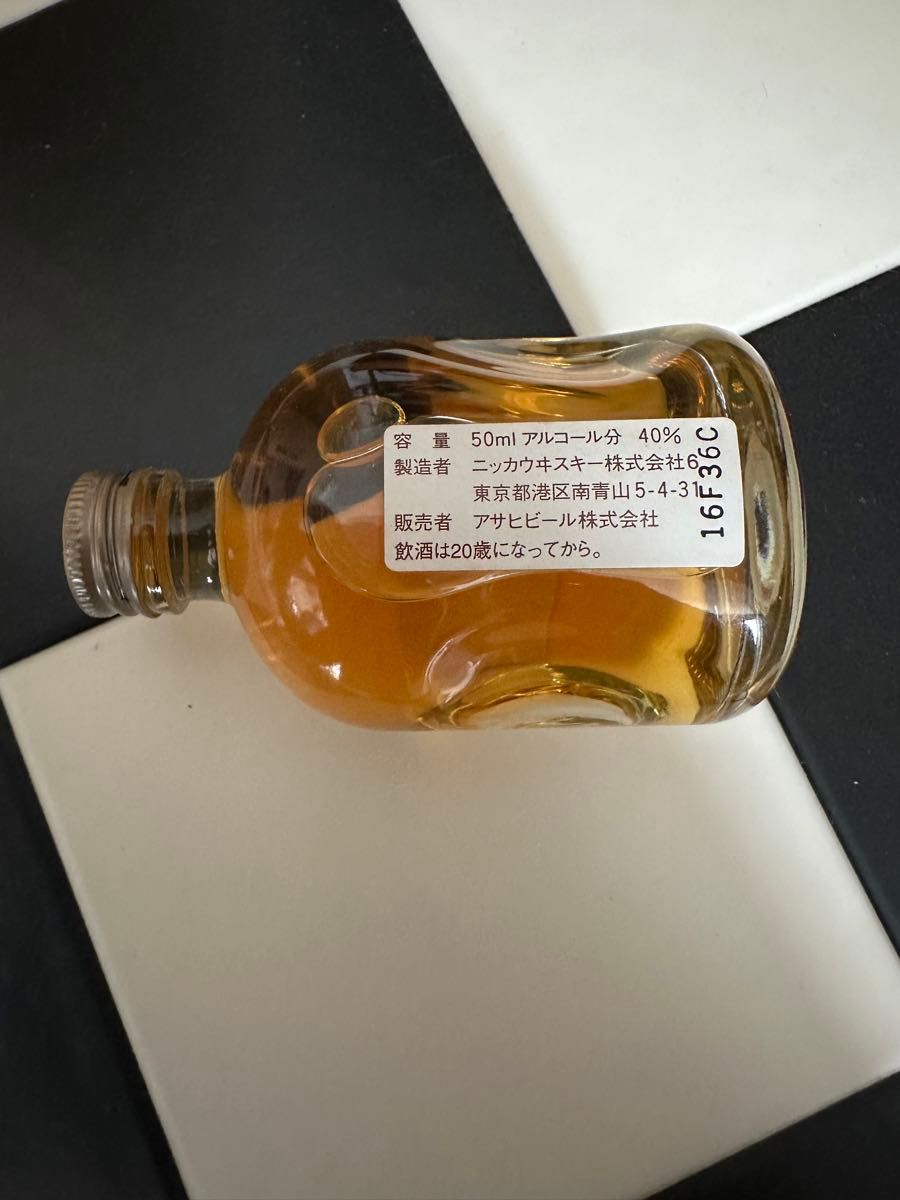 最安値】1990年代物 非売品 希少 ミニチュアボトル ニッカ 見本 最安値】1990年代物 非売品 希少 ミニチュアボトル ニッカ 見本