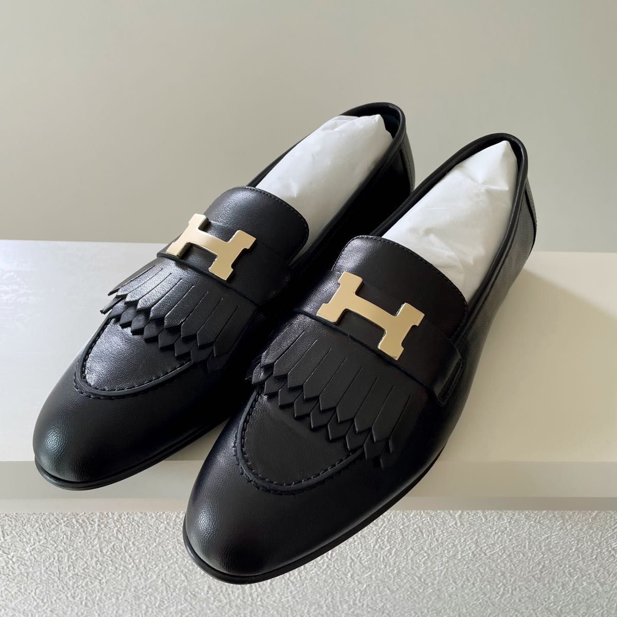 HERMES モカシン ロワイヤル ブラック ゴールド金具 38 新品 HERMES モカシン ロワイヤル ブラック ゴールド金具 38 新品