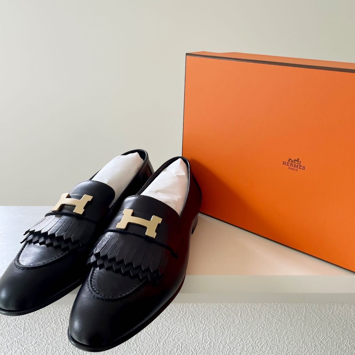 HERMES モカシン ロワイヤル ブラック ゴールド金具 38 新品 HERMES モカシン ロワイヤル ブラック ゴールド金具 38 新品