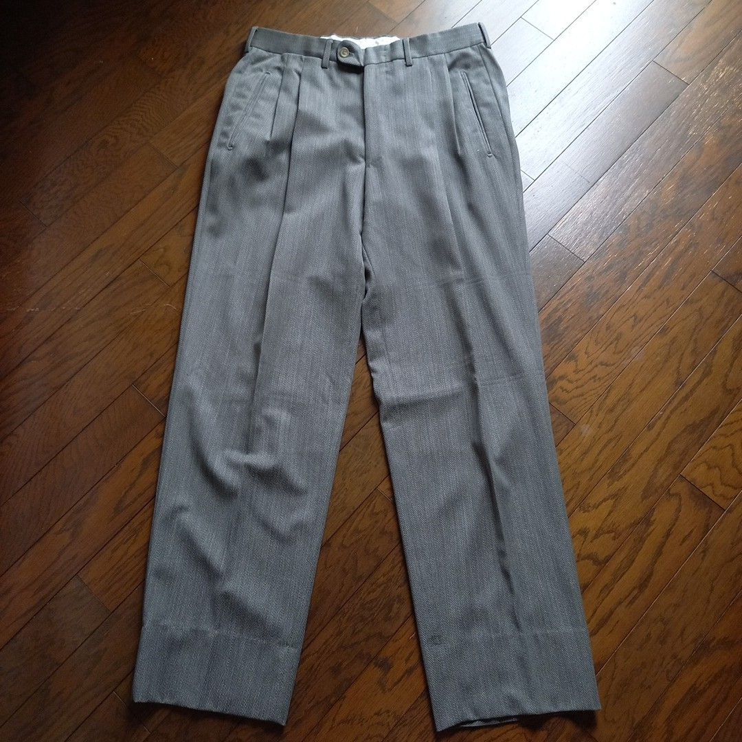 Ermenegildo Zegna スーツ ダブル イタリア製 ウール100 Ermenegildo Zegna スーツ ダブル イタリア製 ウール100