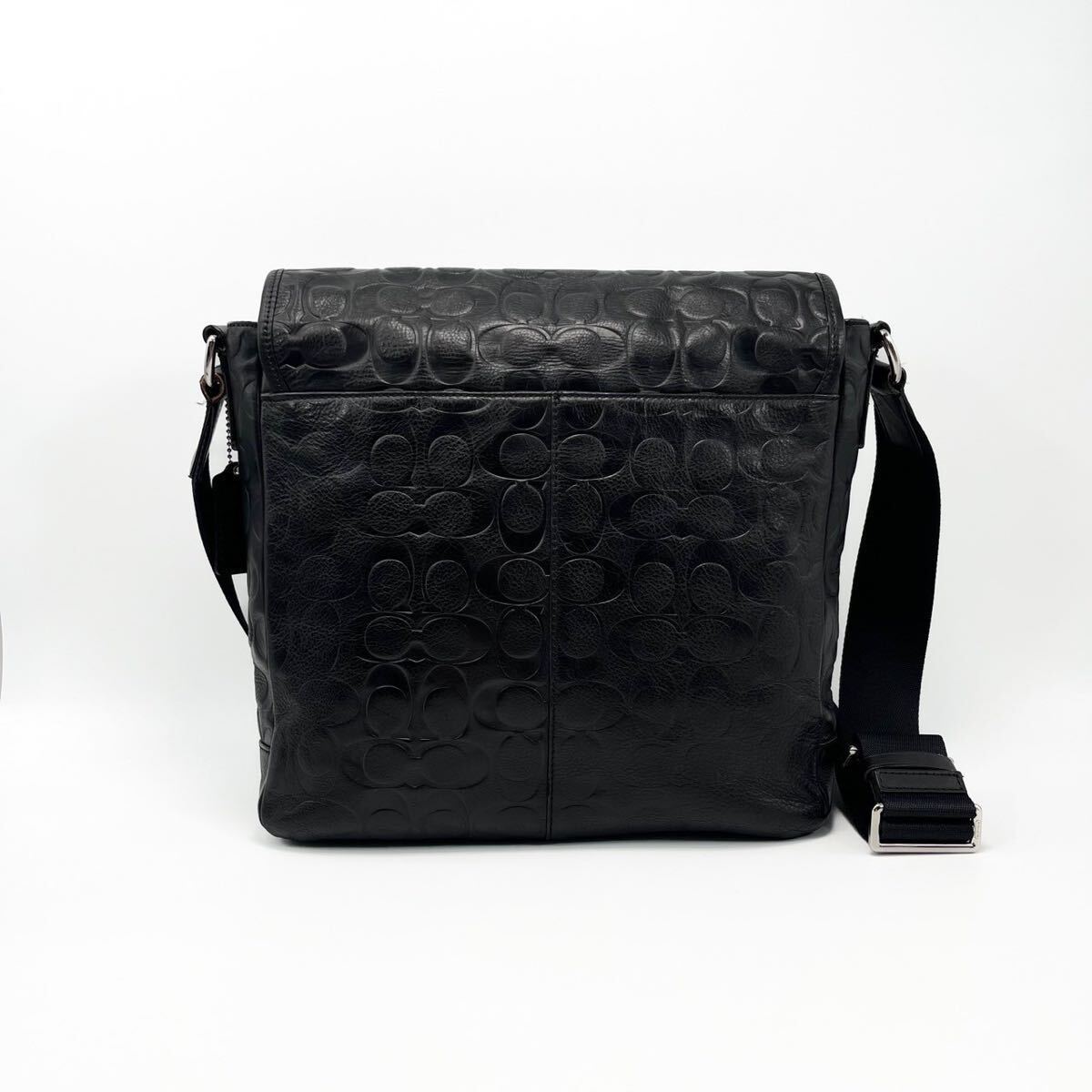 美品 コーチ メッセンジャーバッグ A4収納可 軽量 斜め掛け 黒 ビジネス 希少/極美品○ COACH コーチ メッセンジャーバッグ ショルダー