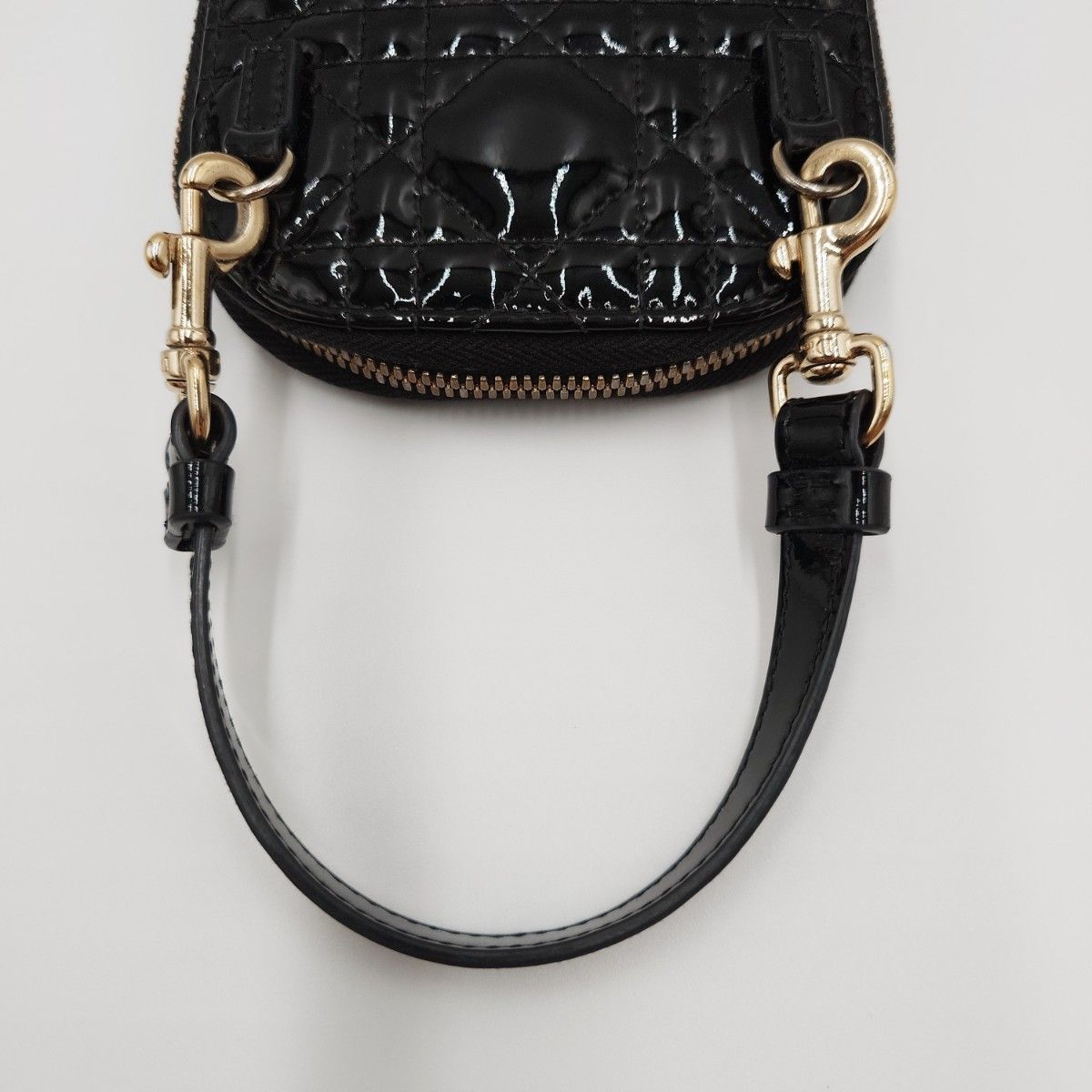Dior レディディオール フォンホルダー ミニフォンバッグ フォン Dior レディディオール フォンホルダー ミニフォンバッグ フォン