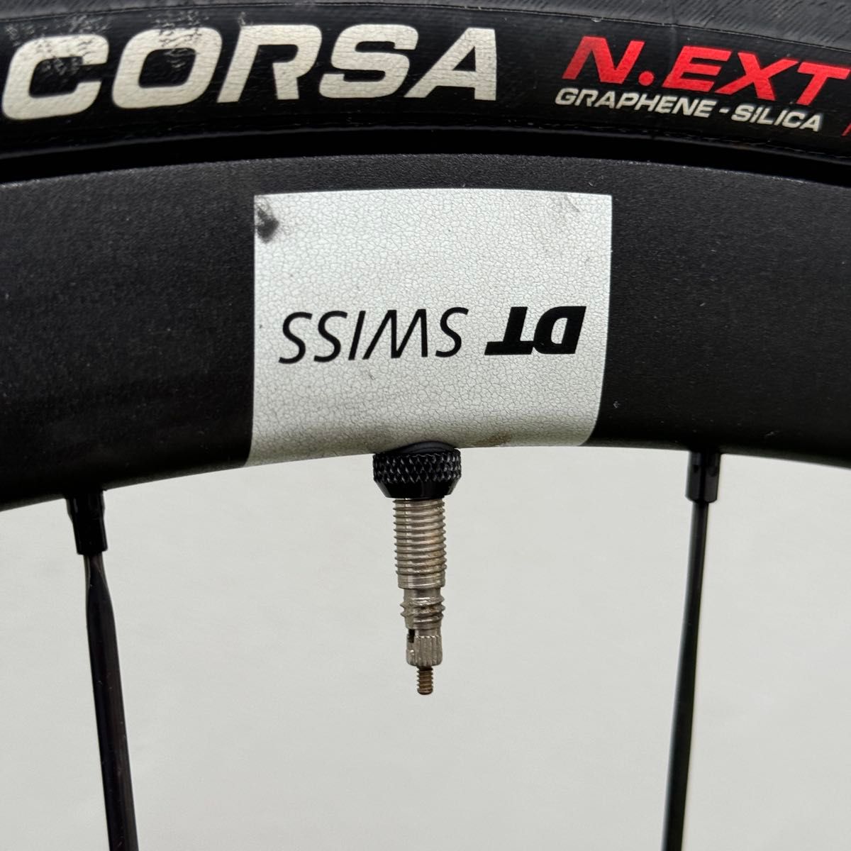 DT SWISS P1800 SPLINE 32DB ホイール Vittoria CORSA NEXT DT SWISS P1800 SPLINE 32DB ホイール Vittoria CORSA NEXT