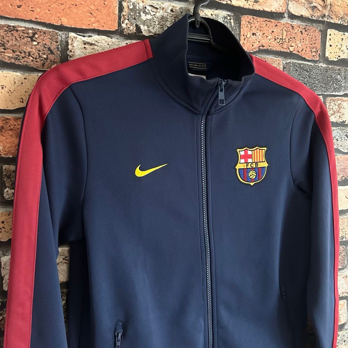 サッカー バルセロナ NIKE トラックジャケット ジャージ サッカー バルセロナ NIKE トラックジャケット ジャージ