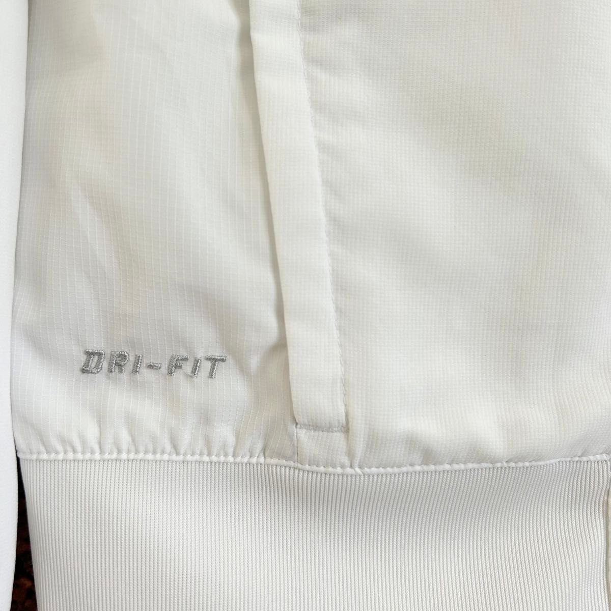 サッカー フランス代表 NIKE トラックジャケット ナイロン サッカー フランス代表 NIKE トラックジャケット ナイロン