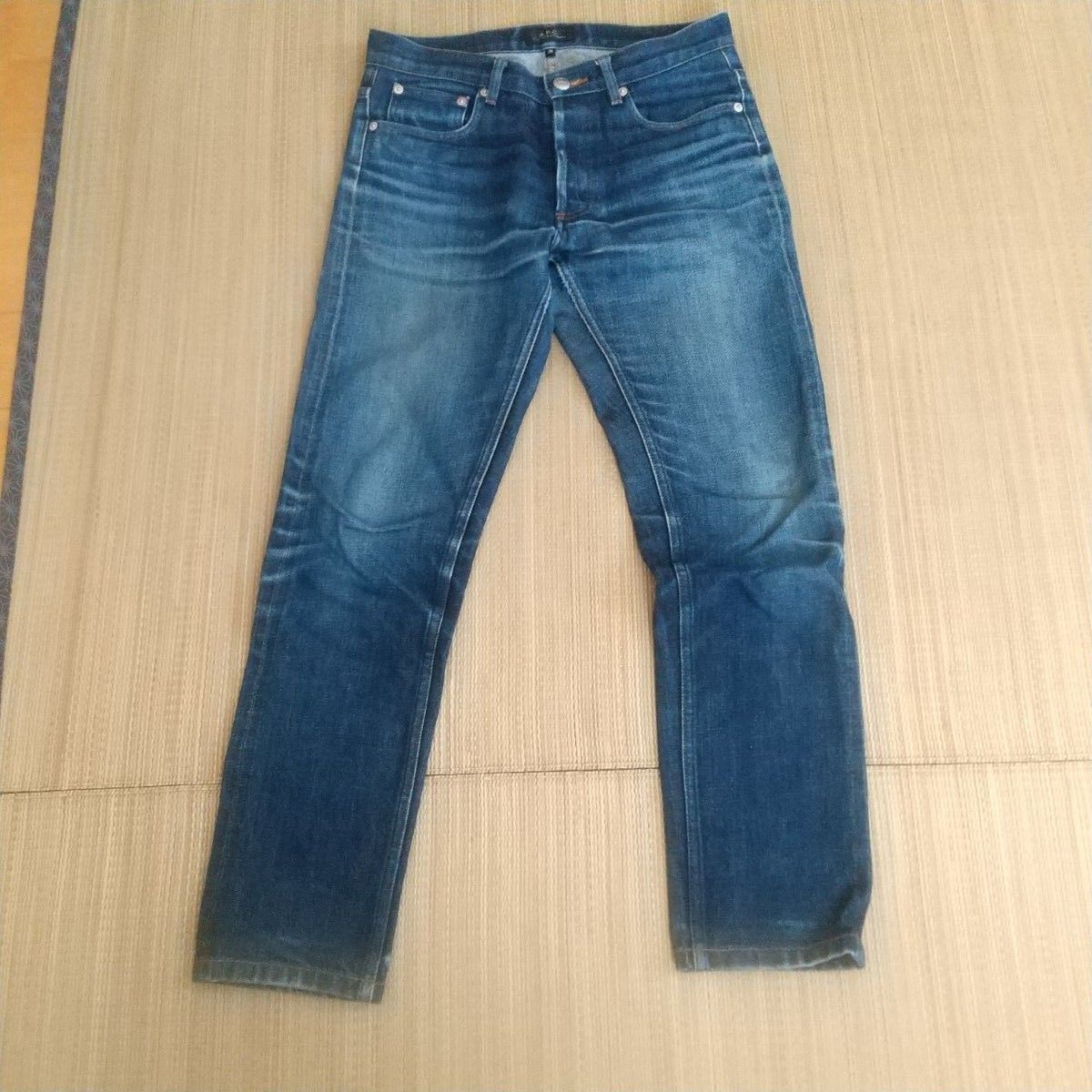 美品A P C アーペーセー ウォッシュ加工デニムパンツ 28PETIT 美品A P C アーペーセー ウォッシュ加工デニムパンツ 28PETIT